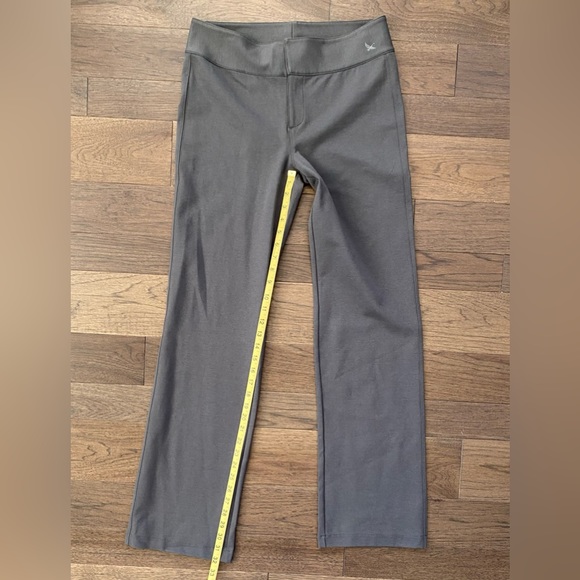 Eddie Bauer Women's Gray Trousers Stretch Pants Zip Hook and Eye Closure Size 6 - Picture 5 of 15